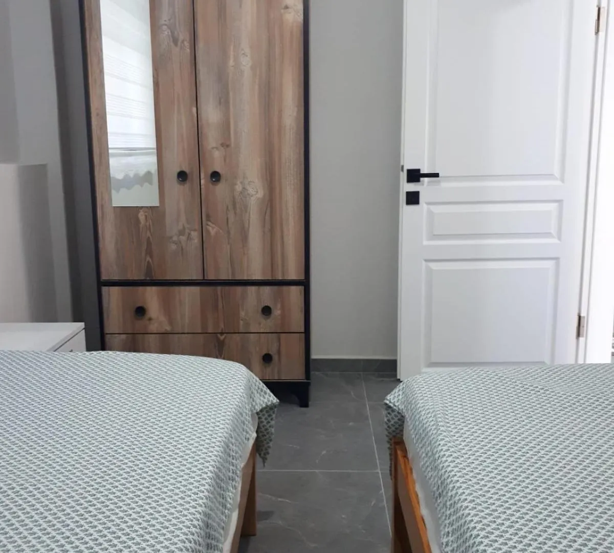 Villa Aksu , Tam Donanimli Havuzlu Tatil Evi Tesisimiz Muhafazakar Ailelere Yoenelliktir Doger Koyu アパート